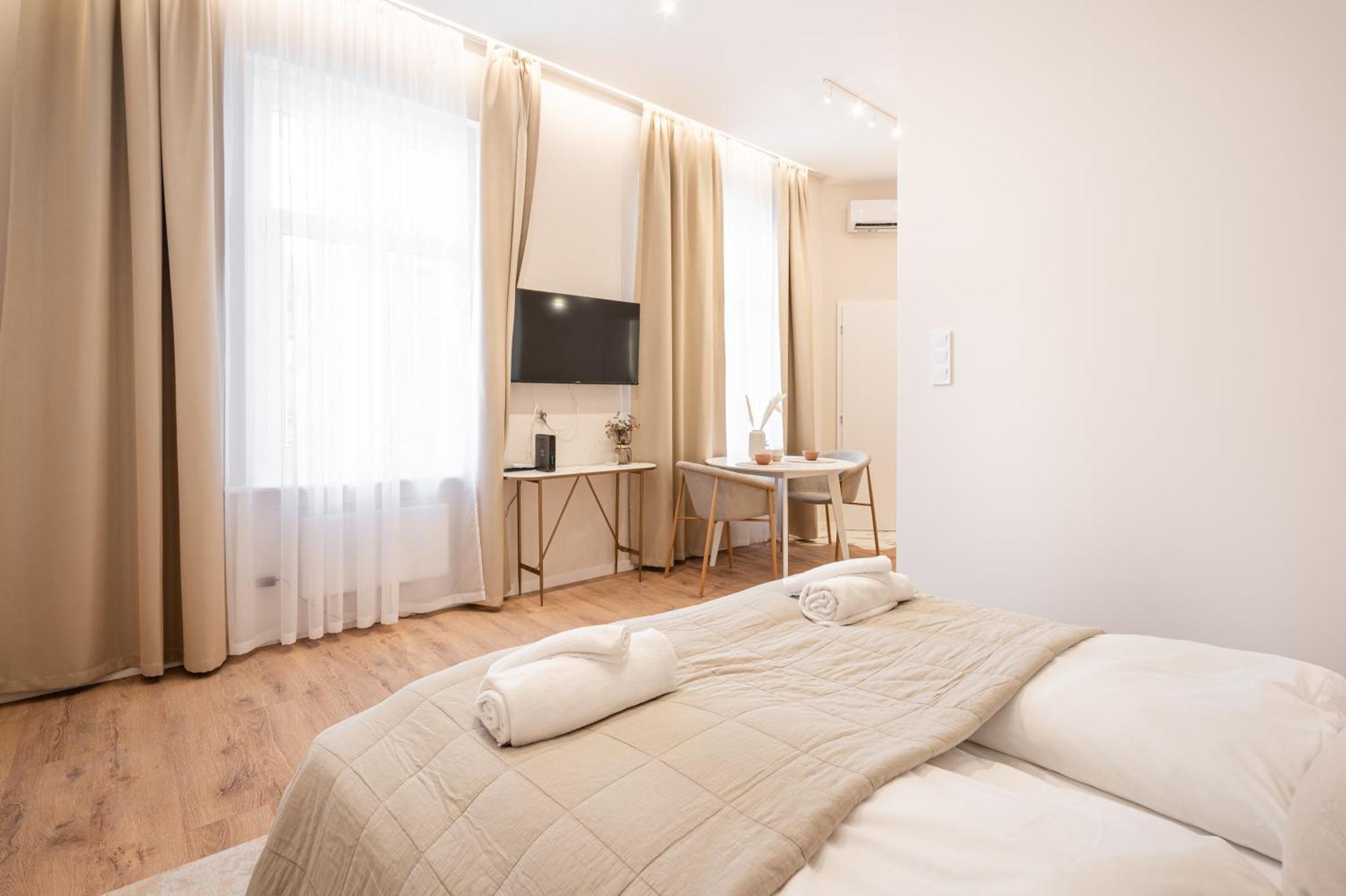Appartement Akacfa 43 Heritage - Location By Bqa Boedapest